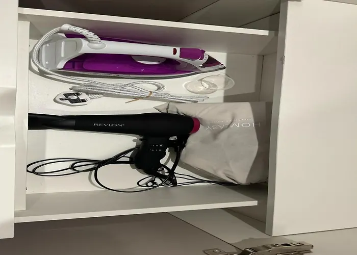 Central Leeds Apartment By The Arena With On-Site Parking *