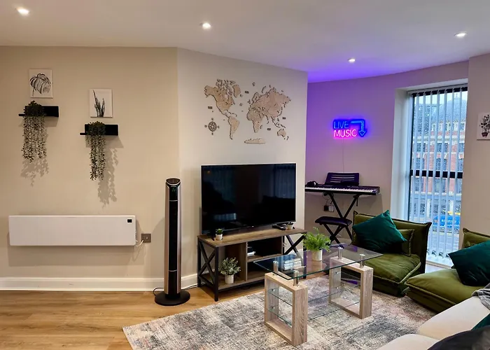 Central Leeds Apartment By The Arena With On-Site Parking Апартаменти Лідс