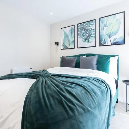 Central Leeds Apartment By The Arena With On-Site Parking Appartement